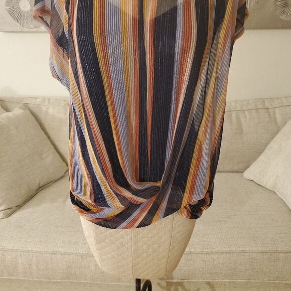 INC Twist-Hem Top - Picture 4 of 12